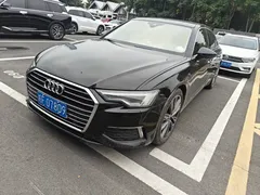 2021 Audi A6L 45 TFSI quattro, чёрный — фото 1