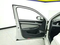 2023 Volkswagen Bora 300TSI DSG, белый — фото 7