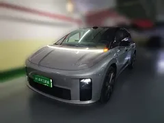 2025 Li Auto i6 4WD Standard — фото 1