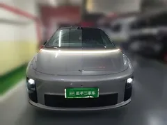 2025 Li Auto i6 4WD Standard — фото 2