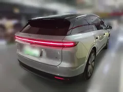 2025 Li Auto i6 4WD Standard — фото 6