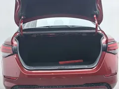 2022 Nissan Sylphy 1.6L XL CVT — фото 16