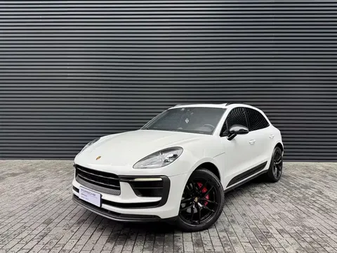 2022 Porsche Macan S 2.9T