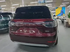 2025 Aito M9 EREV Ultra 52kWh 6-seat 192-line LiDAR — фото 4