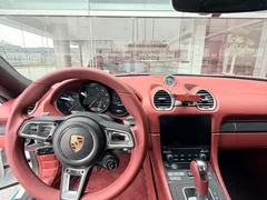 2022 Porsche 718 Boxster 2.0T, белый — фото 11