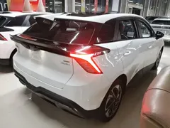 2022 MG MG4 425km Luxury, белый — фото 7