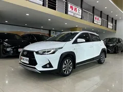 2022 Toyota Yaris L Zhixuan X 1.5L CVT Luxury Plus, белый — фото 1