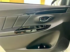 2022 Toyota Yaris L Zhixuan X 1.5L CVT Luxury Plus, белый — фото 19