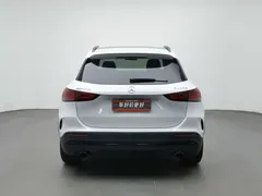 2021 Mercedes-Benz GLA AMG 35 4MATIC, белый — фото 4