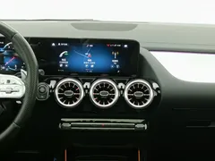 2021 Mercedes-Benz GLA AMG 35 4MATIC, белый — фото 12
