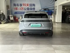 2024 Nio ET5T 75kWh Touring — фото 7