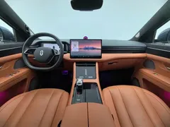 2024 Aito M7 1.5T Smart Driving 4WD Ultra 5-seat, синий — фото 5