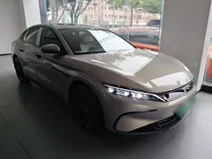 2025 BYD Han PHEV 245KM Premium — фото 4