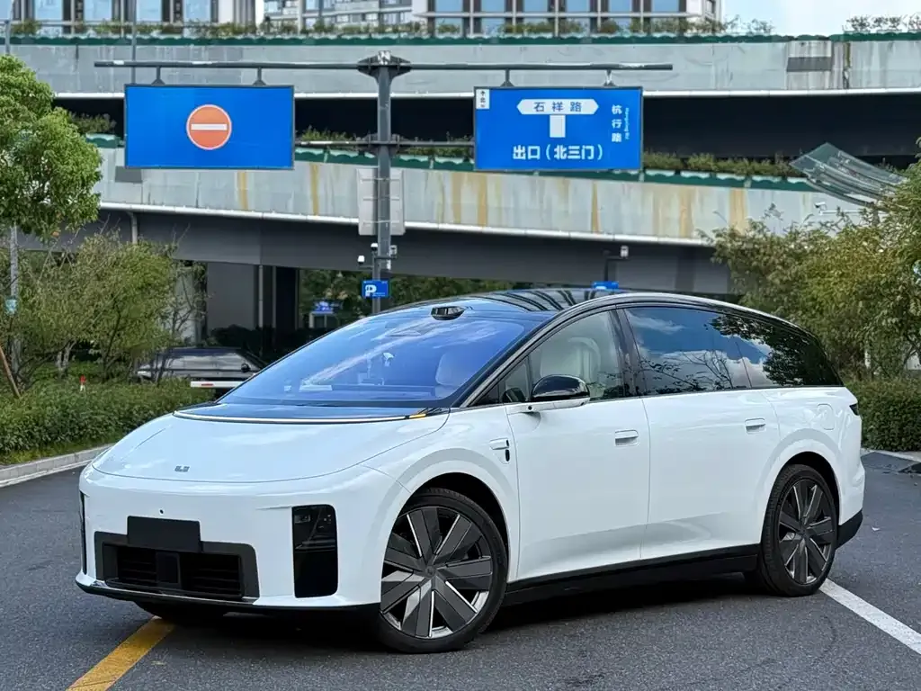 2026 Li Auto i9 Home