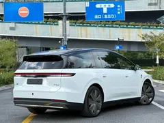 2026 Li Auto i9 Home, белый — фото 16