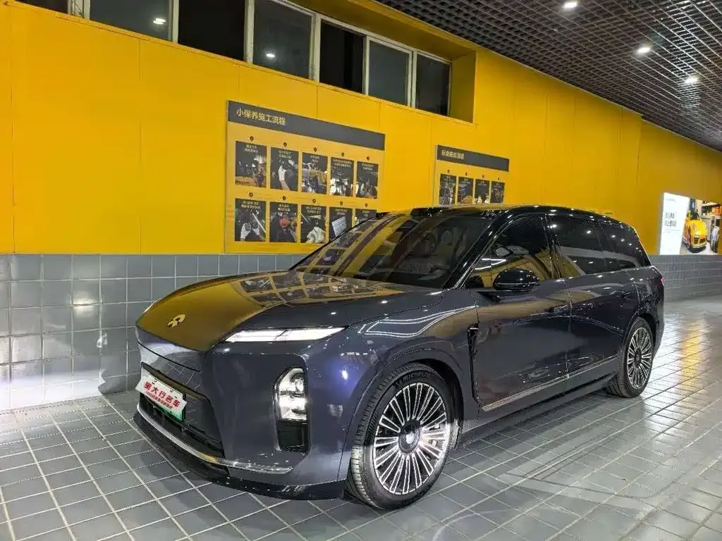 2026 Nio ES8 6-seat Executive Luxury