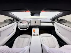 2024 Xpeng P7+ Long Range Max — фото 6