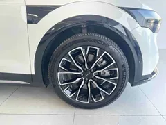 2025 Zeekr 7X 75kWh RWD Smart Driving, белый — фото 26