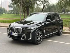 2023 BMW X5 30Li Premium M Sport Package, чёрный — фото 1