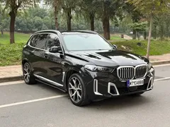 2023 BMW X5 30Li Premium M Sport Package, чёрный — фото 3