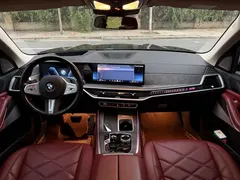 2023 BMW X5 30Li Premium M Sport Package, чёрный — фото 5