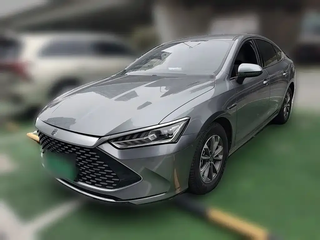 2024 BYD Qin PLUS Honor DM-i PHEV 55km Leading