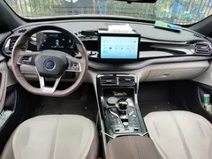 2024 BYD Qin PLUS Honor DM-i PHEV 55km Leading — фото 5