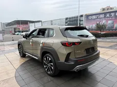 2023 Mazda CX-50 2.5L Premium — фото 7