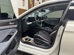 2023 Volkswagen Lamando L 280TSI DSG, белый — фото 7