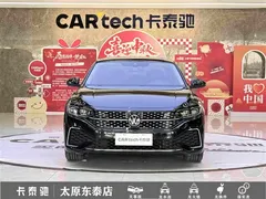 2023 Volkswagen Passat 330TSI Luxury, чёрный — фото 2