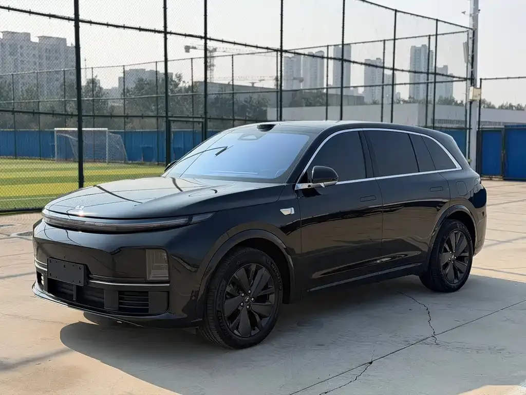 2025 Li Auto L7