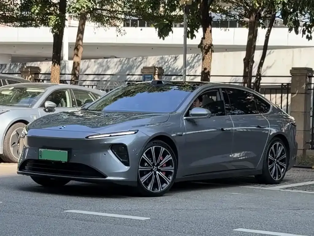 2024 Nio ET7 75kWh Executive