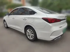 2021 Changan Eado PLUS 1.6L GDI MT Elite, белый — фото 25