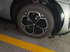 2025 Xiaomi YU7 RWD Long Range — фото 26
