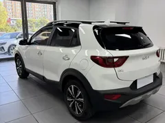 2021 Kia Yipao 1.4L CVT Sunroof, белый — фото 5