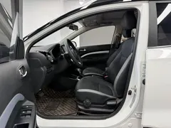 2021 Kia Yipao 1.4L CVT Sunroof, белый — фото 6