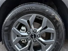 2023 Kia Seltos 1.5L CVT Luxury, белый — фото 20