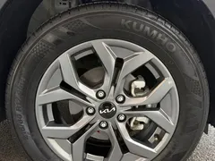 2023 Kia Seltos 1.5L CVT Luxury, белый — фото 23