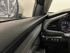 2021 Mazda 3 2.0L AT, белый — фото 10