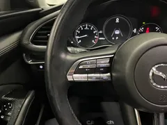 2021 Mazda 3 2.0L AT, белый — фото 17