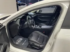 2021 Mazda 3 2.0L AT, белый — фото 18