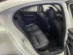 2021 Mazda 3 2.0L AT, белый — фото 21