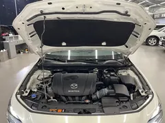 2021 Mazda 3 2.0L AT, белый — фото 26