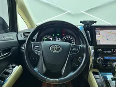 2021 Toyota Vellfire Hybrid 2.5L HV Premium, белый — фото 10