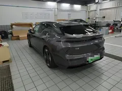 2025 Zeekr 007 GT Long Range RWD Smart Driving 100kWh — фото 8