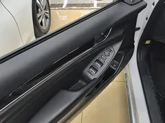 2022 Honda Accord 2.0L Hybrid, белый — фото 7