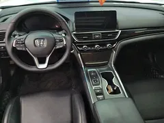 2022 Honda Accord 2.0L Hybrid, белый — фото 12