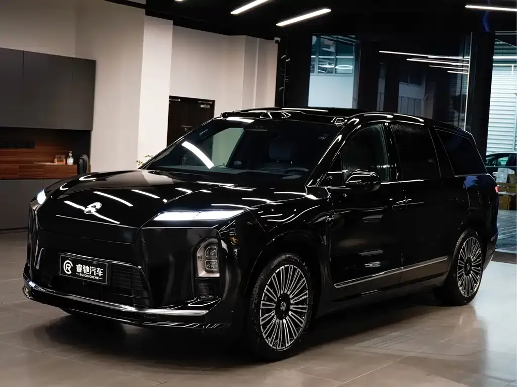 2026 Nio ES8 6-seat Executive Luxury