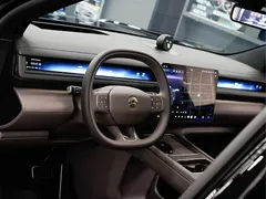 2026 Nio ES8 6-seat Executive Luxury, чёрный — фото 9