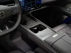 2026 Nio ES8 6-seat Executive Luxury, чёрный — фото 14